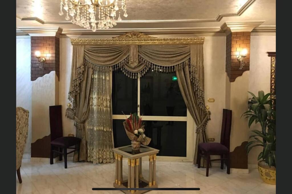 Royal Pyramids Palace Residence El El Cairo Exterior foto